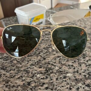 Ray-Ban Classic Gold Aviators with Dark Lenses